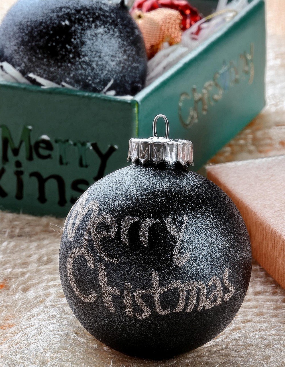 Bring Christmas Cheer with Customized Ball Ornaments