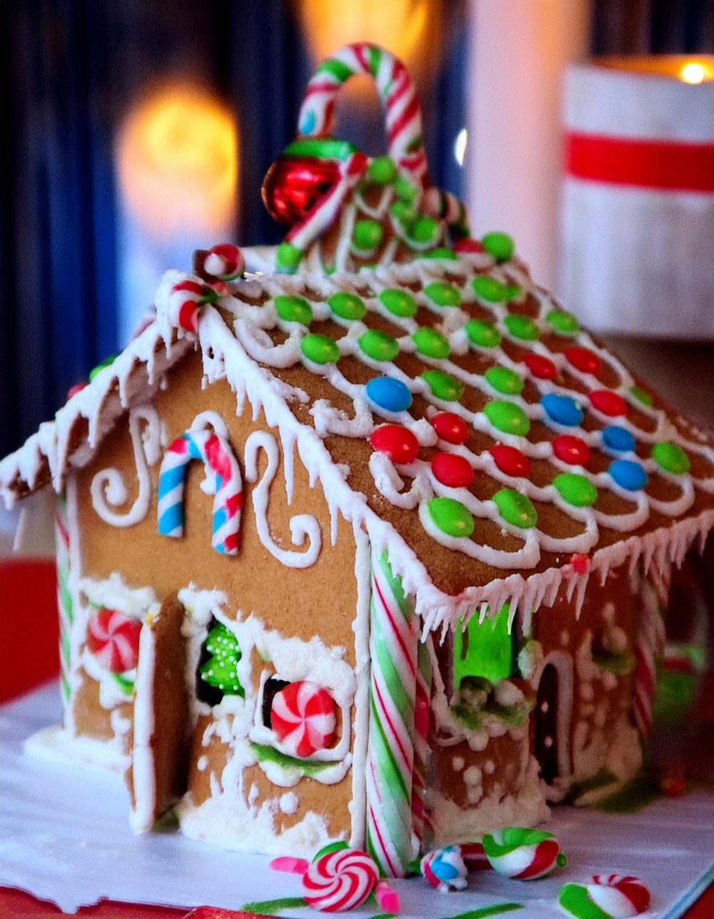 Decorate Gingerbread House with M&Ms