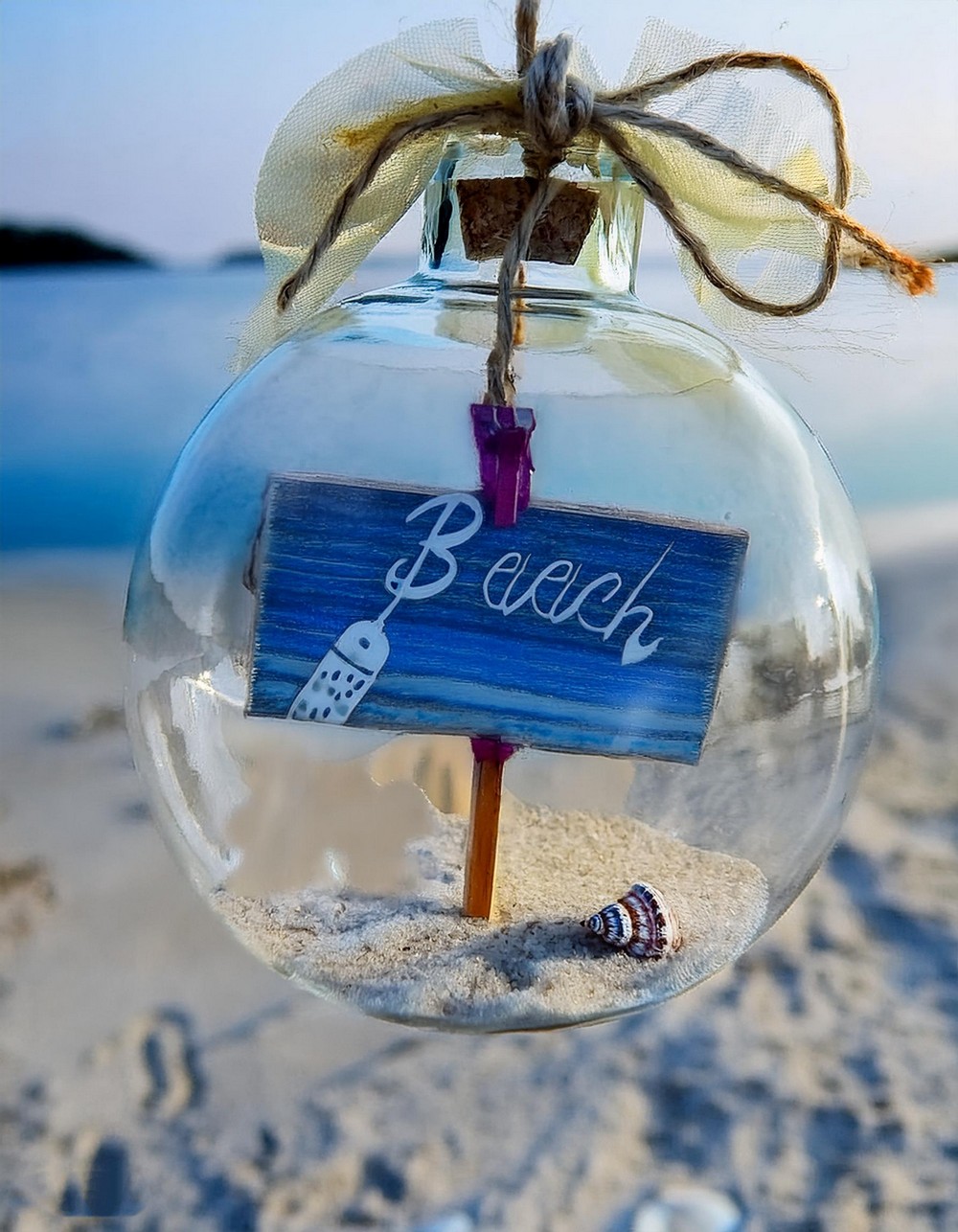 Make Memories with a DIY Beach-Themed Ornament