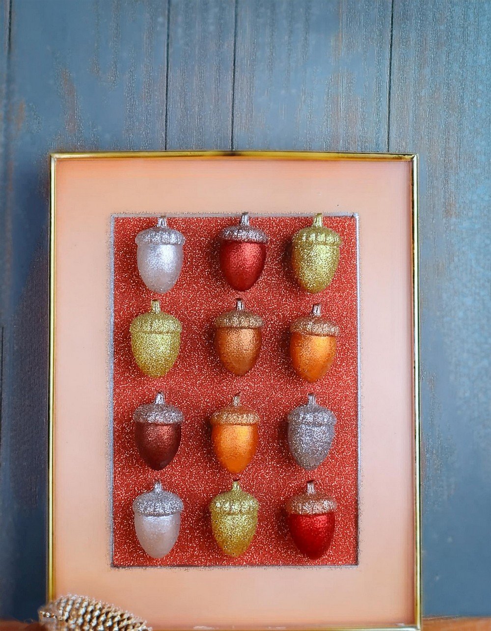 Add Sparkle to Your Home with a Glittered Acorn Art