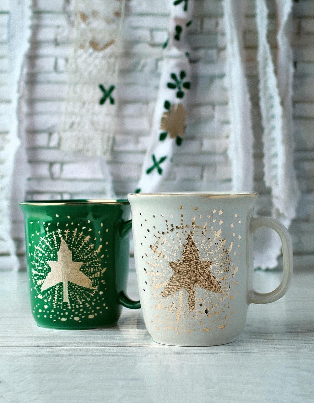 Decorate Your Mugs with Shamrock Art