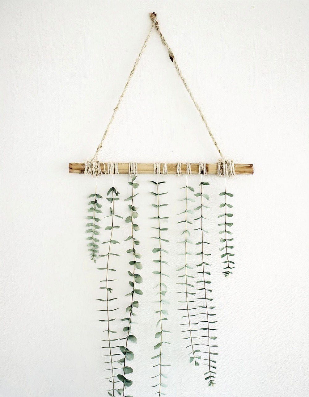 Delicate Wall Hanging with Greenery Leaves