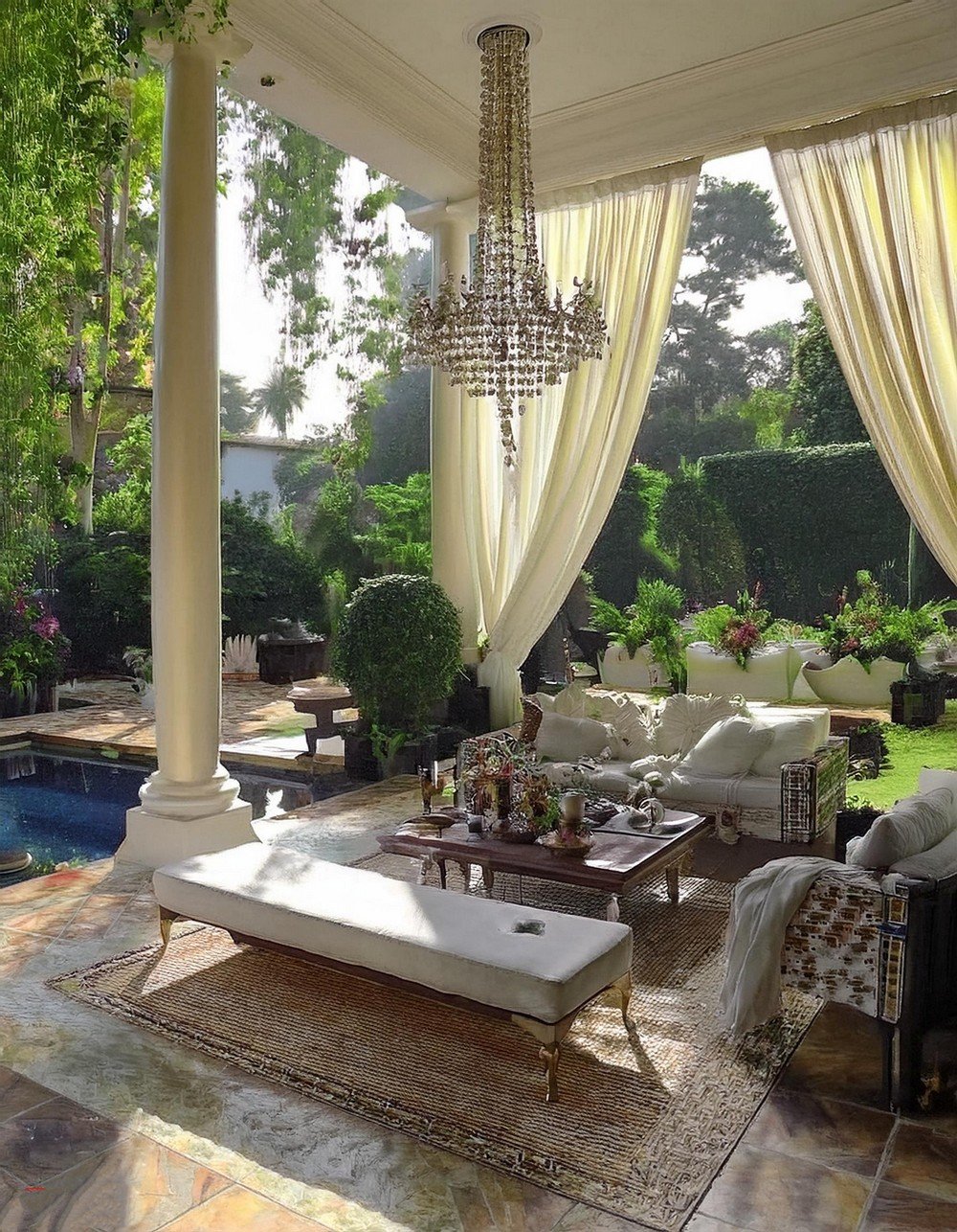 Luxurious Outdoor Living