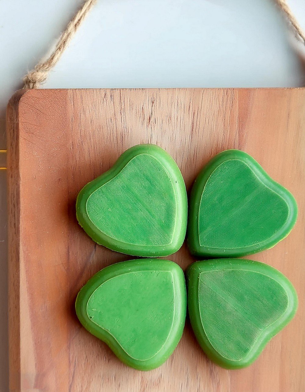 Make a Four-Leaf Clover with Wooden Hearts