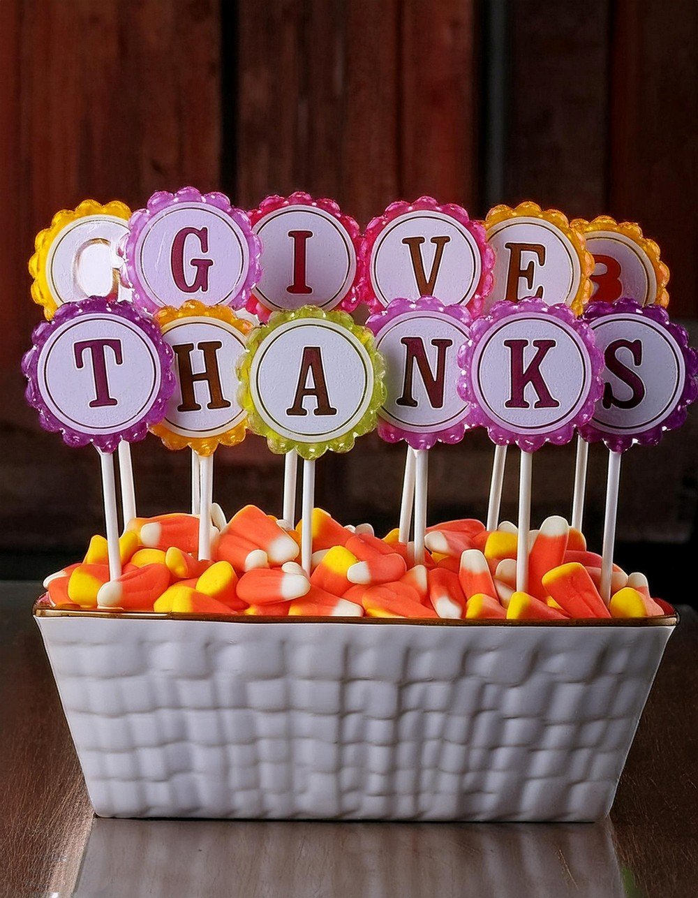 Spread Good Messages with Candy Corn Centerpiece