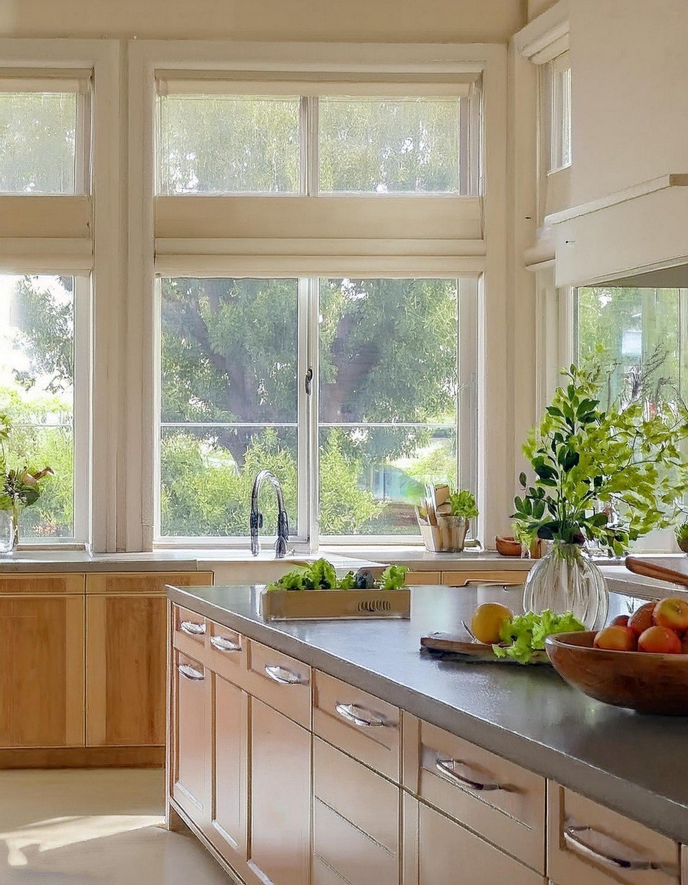 Bright and Airy Modern Kitchen Designs