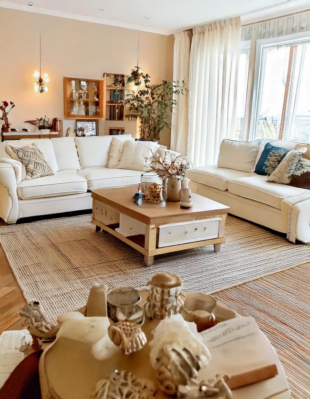 Cozy Elegance with Natural Elements