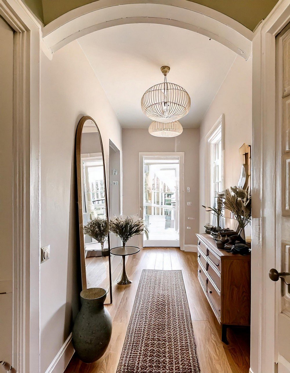 Wooden Floor Entry Way With Matching Table